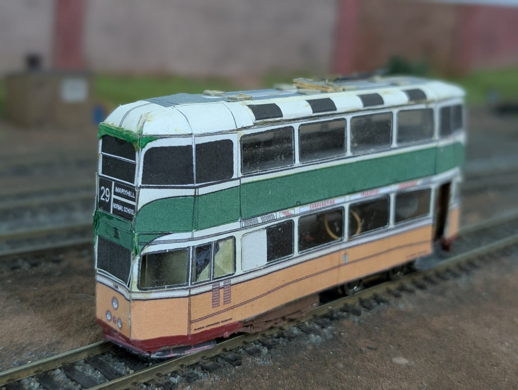 Kitbuilt Glasgow Coronation Tram – Card Kit by Alphagraphix A finely constructed