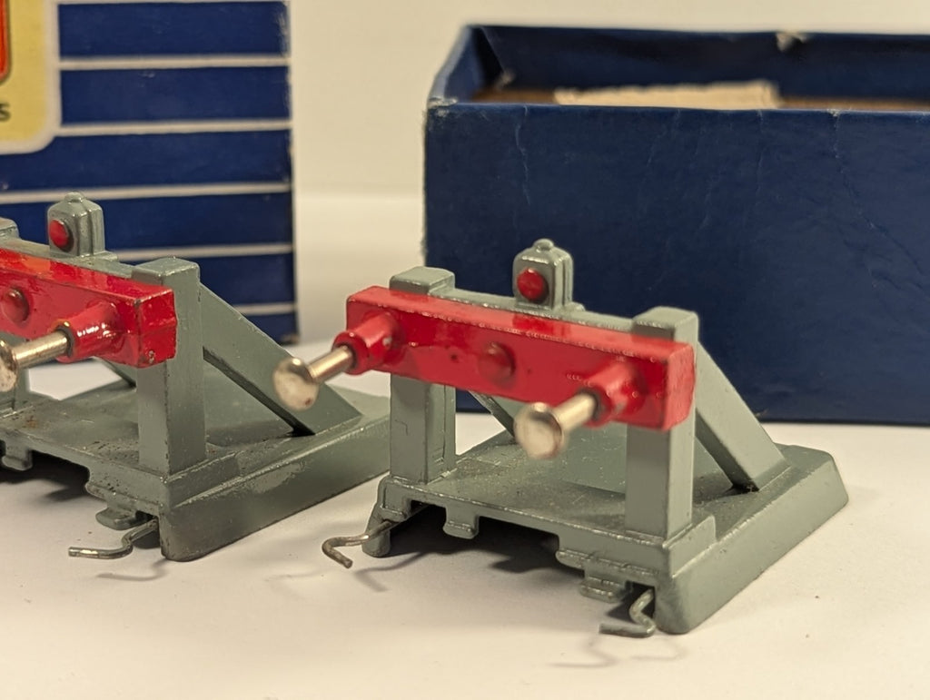 Hornby Dublo OO Gauge D1 Buffer Stops Pair Boxed