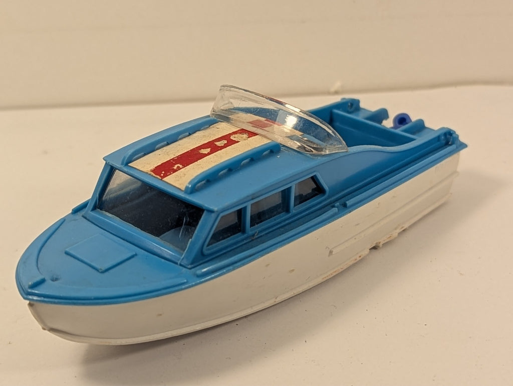 Corgi Toys 104 Dolphin 20 4 Berth Cruiser 1:43 Scale