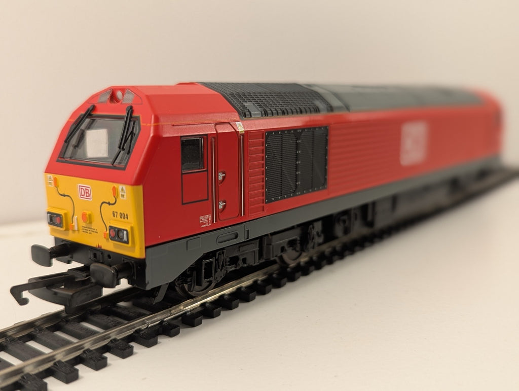 Hornby R1281M OO DB Class 67 67004 DCC Ready