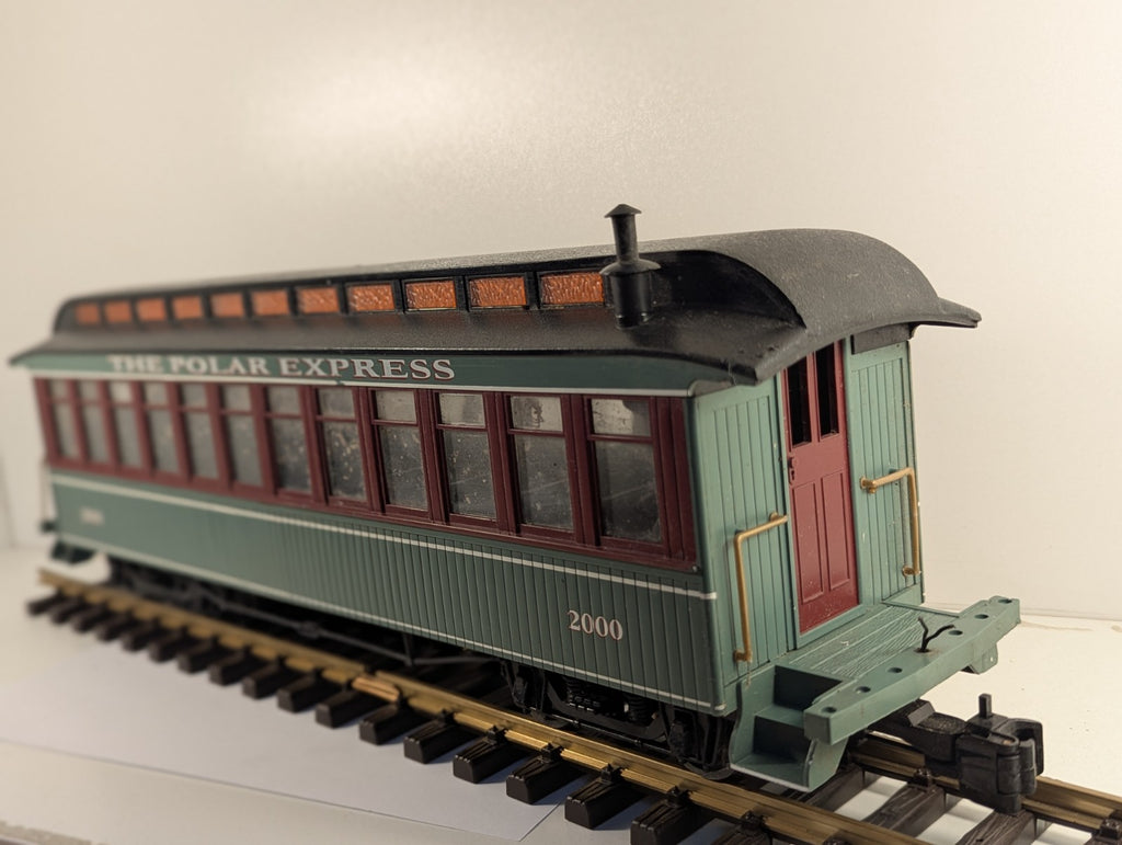 Bachmann G Scale The Polar Express Passenger Coach 2000