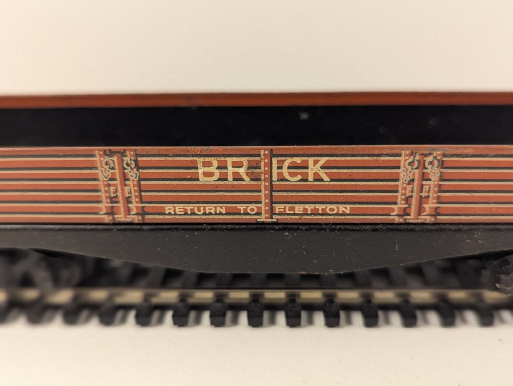 Trix Twin Railways (TTR) 675 Bogie Brick Wagon