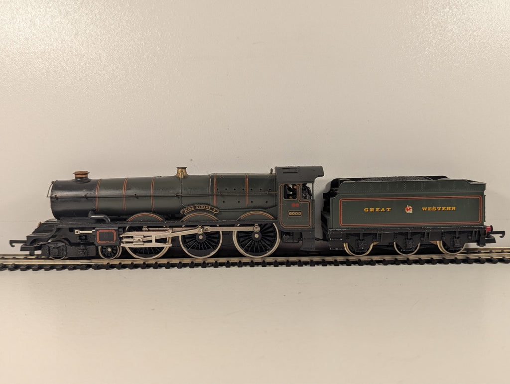 Lima GWR King Class 4-6-0 King George V Steam Locomotive  - Missing One Buffer