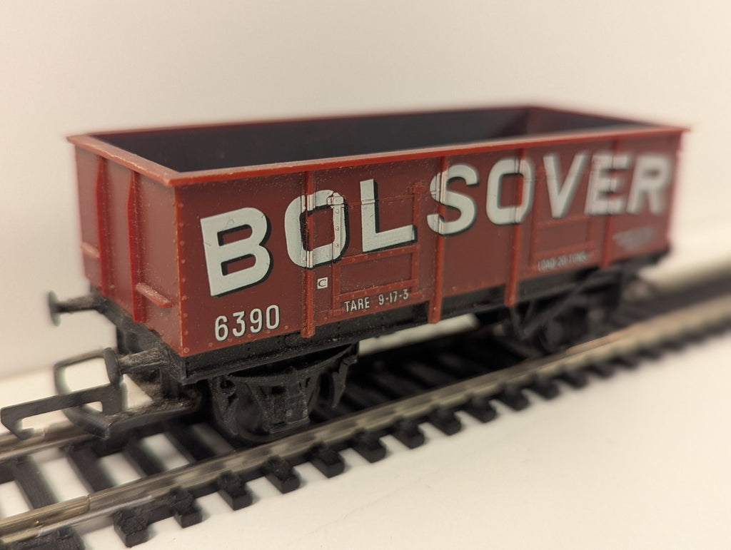Hornby OO Gauge R136 ‘Bolsover’ 20T Mineral Wagon