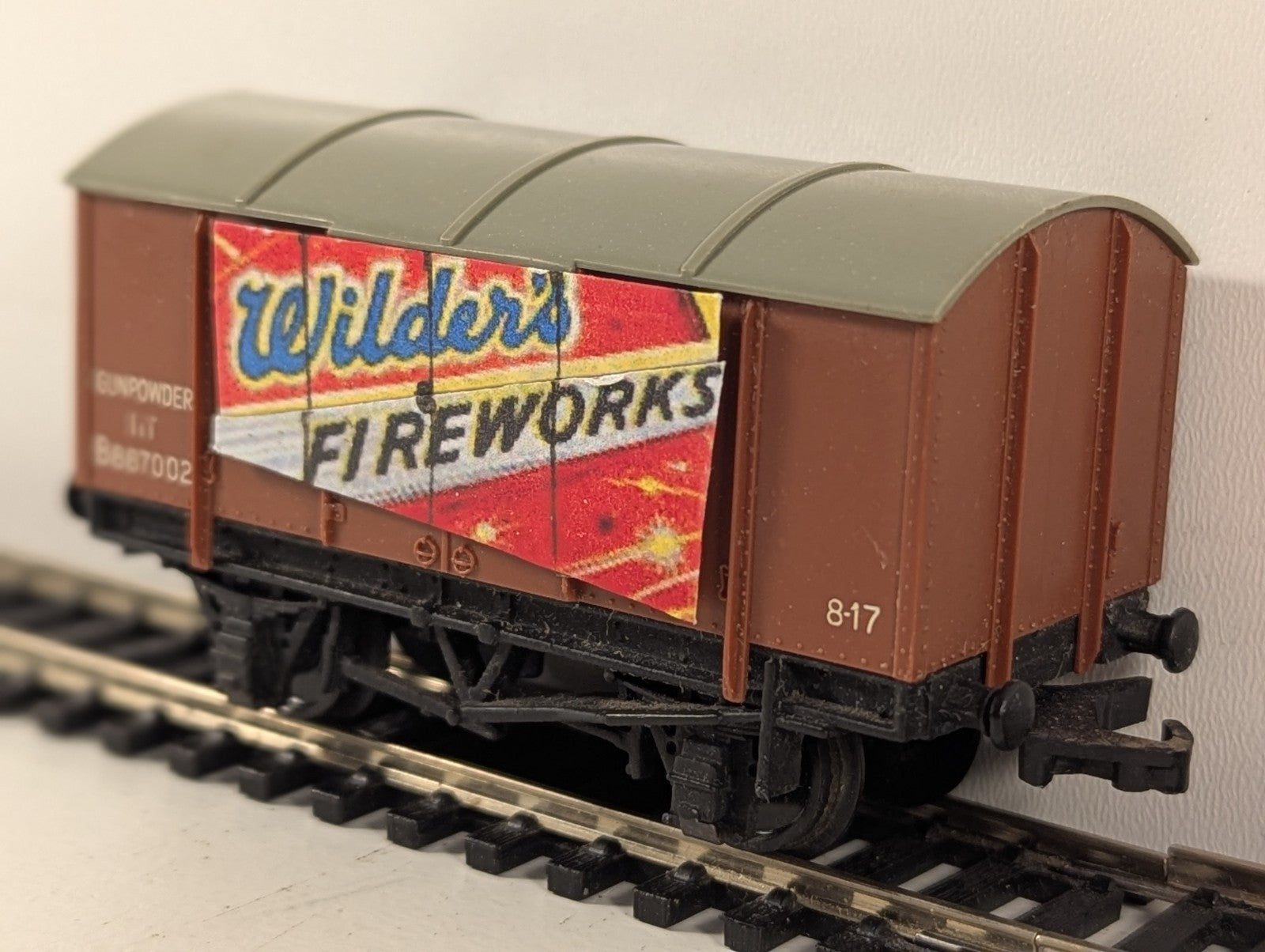 Hornby Dublo 4463 OO Gauge BR 11T Gunpowder Van Wagon