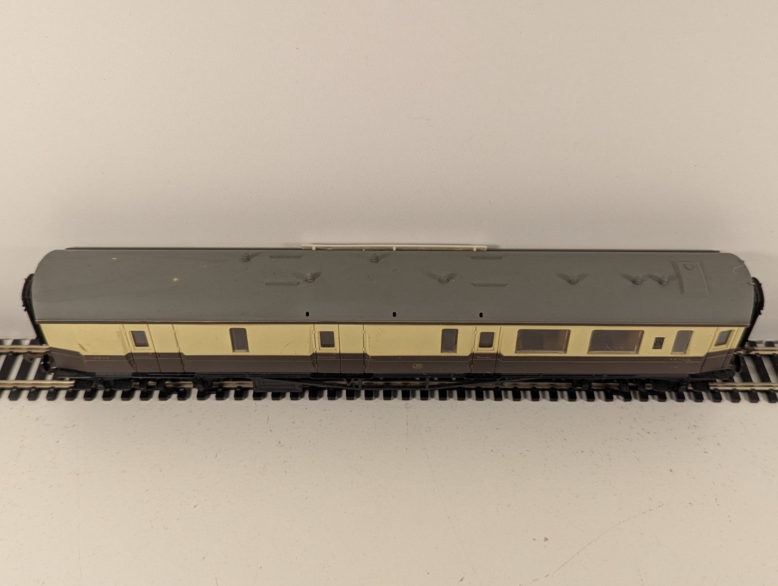 Airfix 54209 OO Gauge GWR Centenary Brake 3rd Coach
