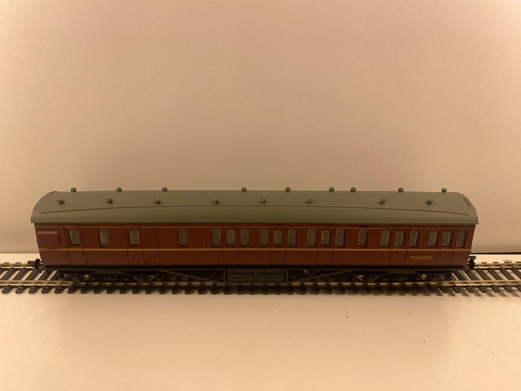 Bachmann Branchline 34-226D 57ft Corridor Brake 3rd Coach No. M16452M