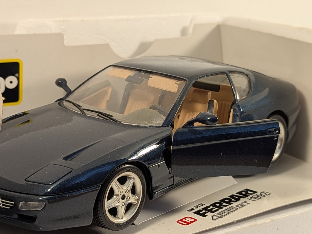 Bburago 1:18 Ferrari 456GT (1992) Die-cast Model Car Dark Blue Metallic