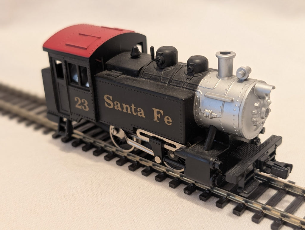 Model Power HO Scale Santa Fe 0-4-0 Tank Switcher – Working Lights