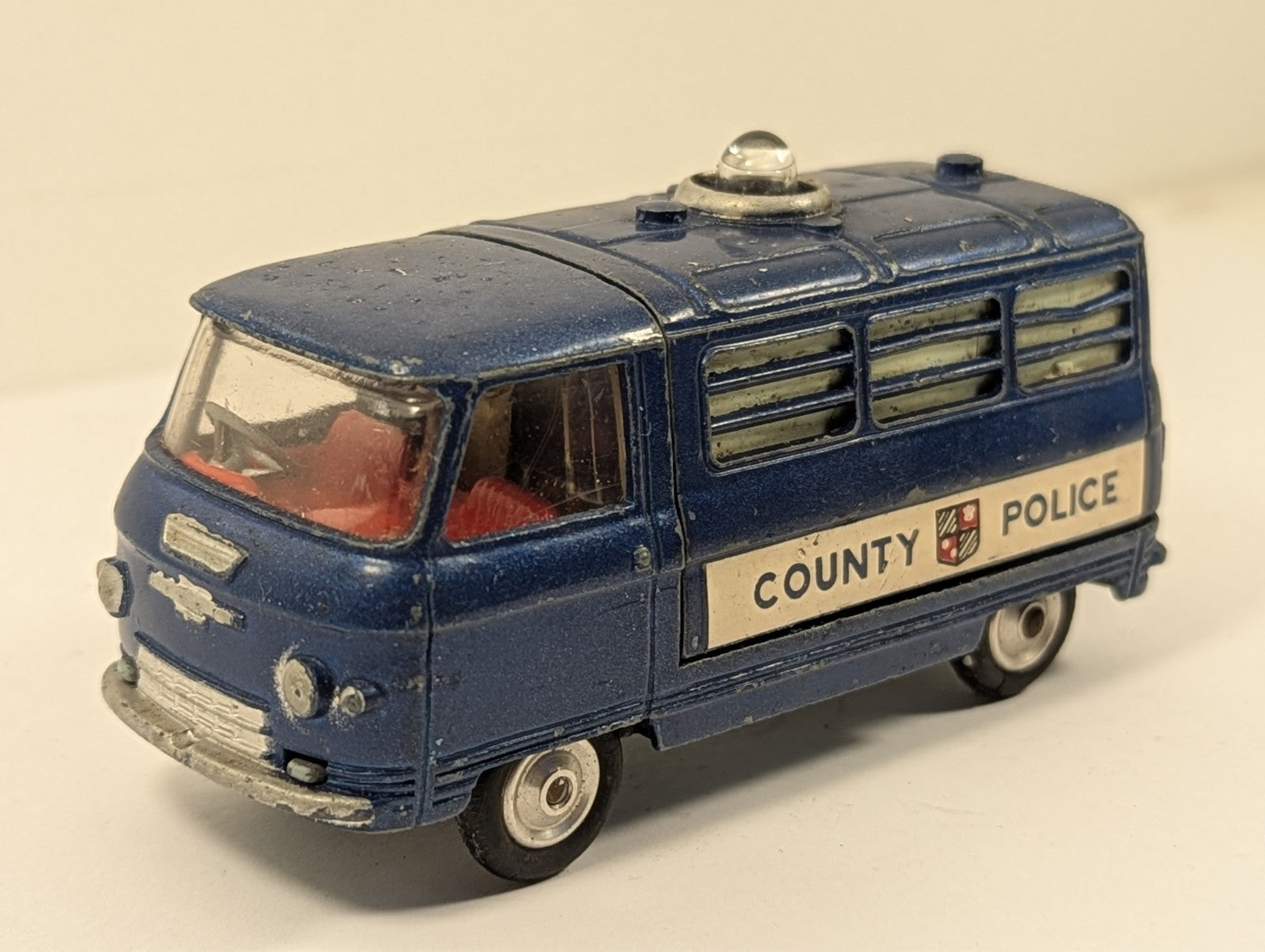 Corgi Toys 464 Commer County Police Van 1:43 Scale