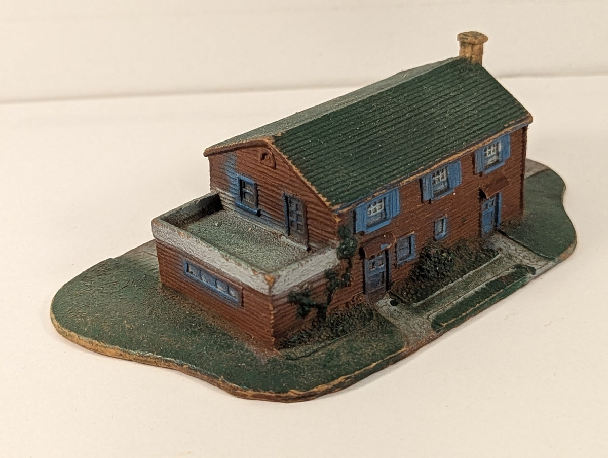 Lone Star Eaglet Series Gulliver County Two Storey House Model