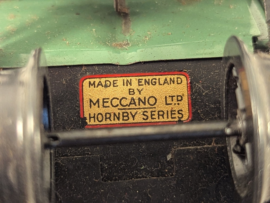 Hornby O Gauge LMS Operating Hopper Wagon Green