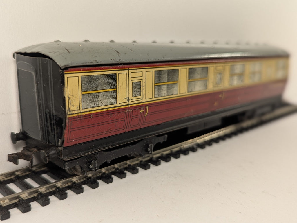 Hornby Dublo OO Gauge BR Tinplate Main Line Coach Passenger Coach E42759E