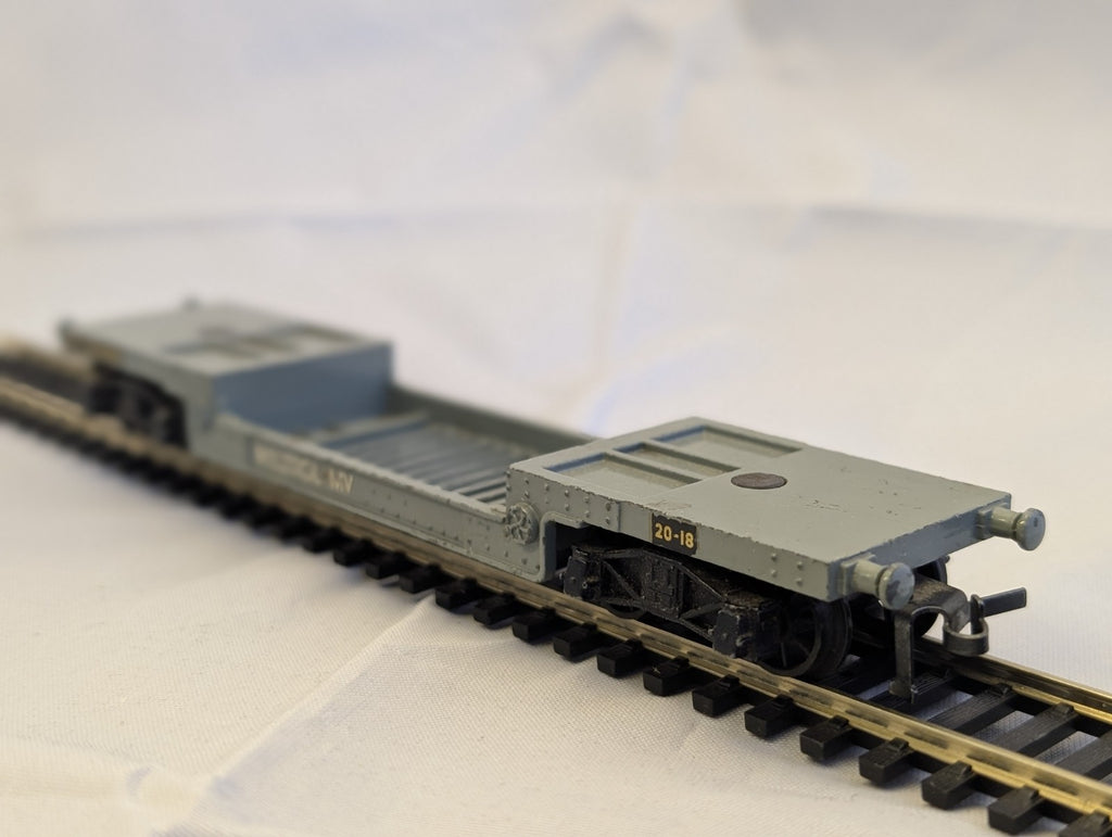 Hornby Dublo D1 40-Ton Bogie Well Wagon
