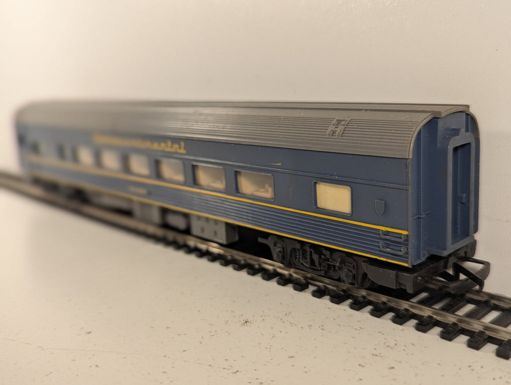 Tri-ang OO Gauge Transcontinental Dining Car Passenger Coach