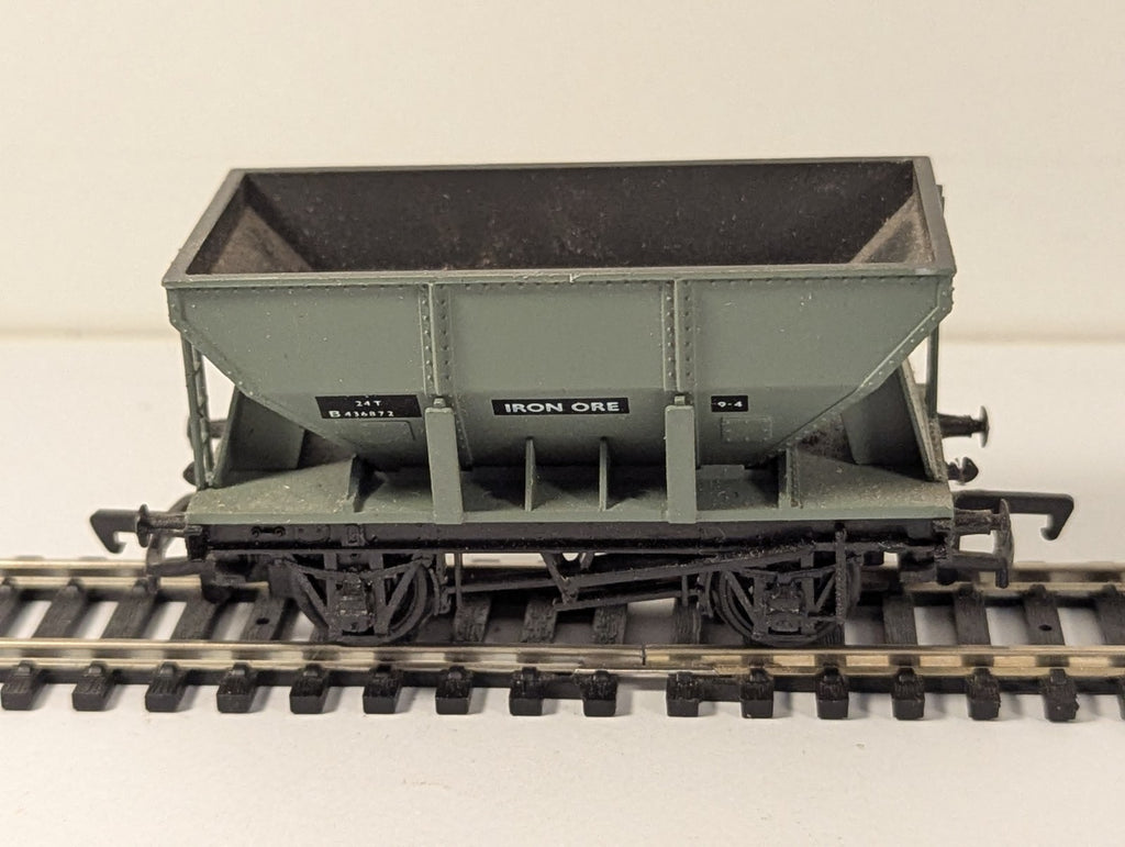 Replica Railways 13411 OO Gauge 24 Ton Iron Ore Hopper BR Grey