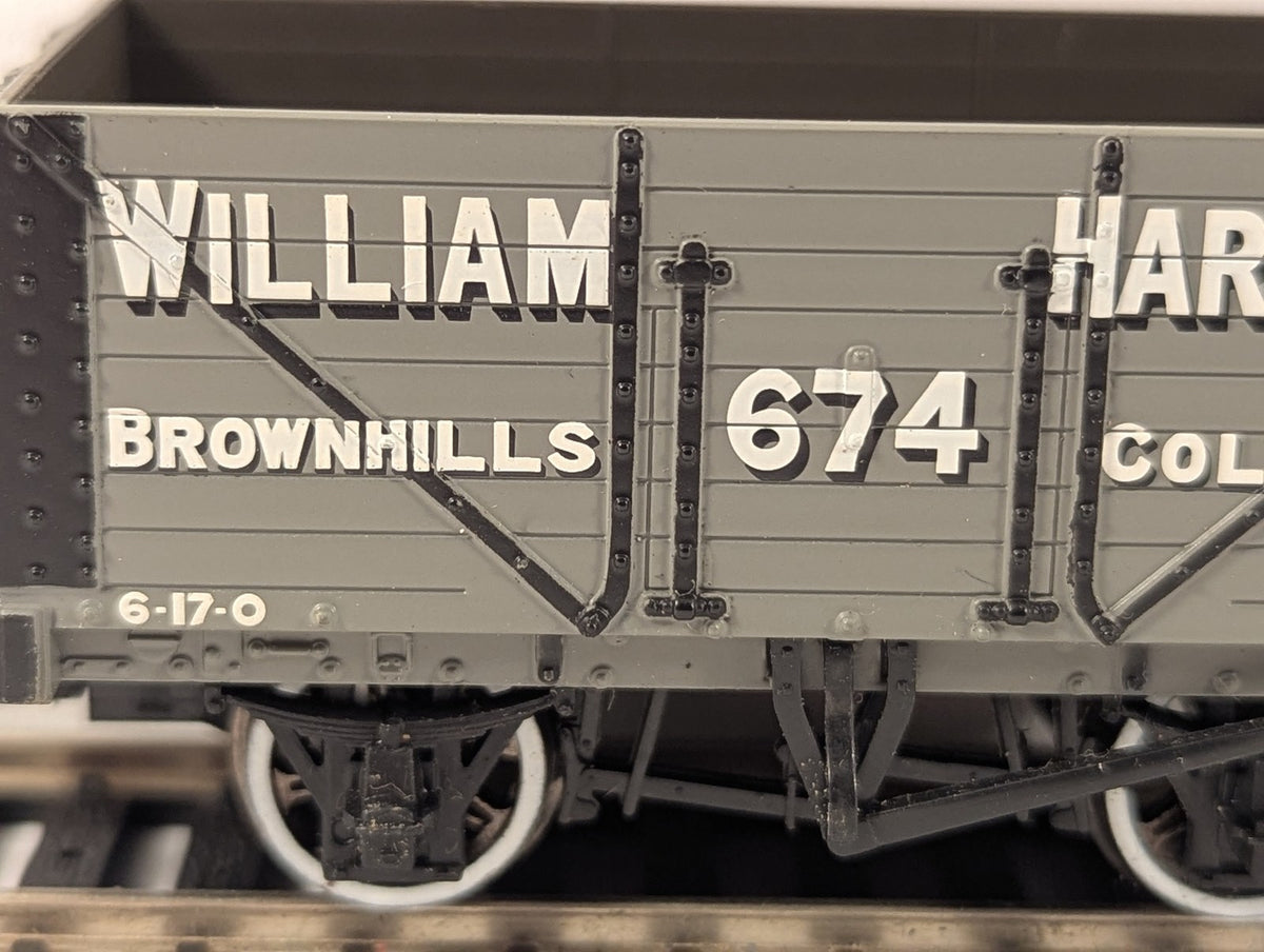Bachmann OO Gauge 7 Plank Wagon William Harrison Brownhills Collieries