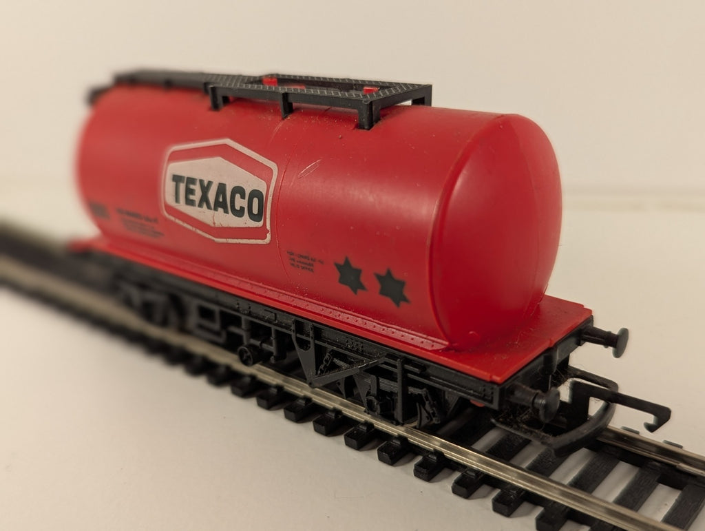 Hornby OO Gauge Texaco Tank Wagon – 500 Ton