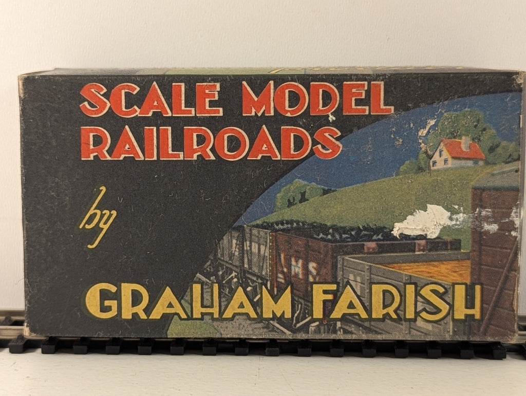 Graham Farish 5 Plank Wagon Grey