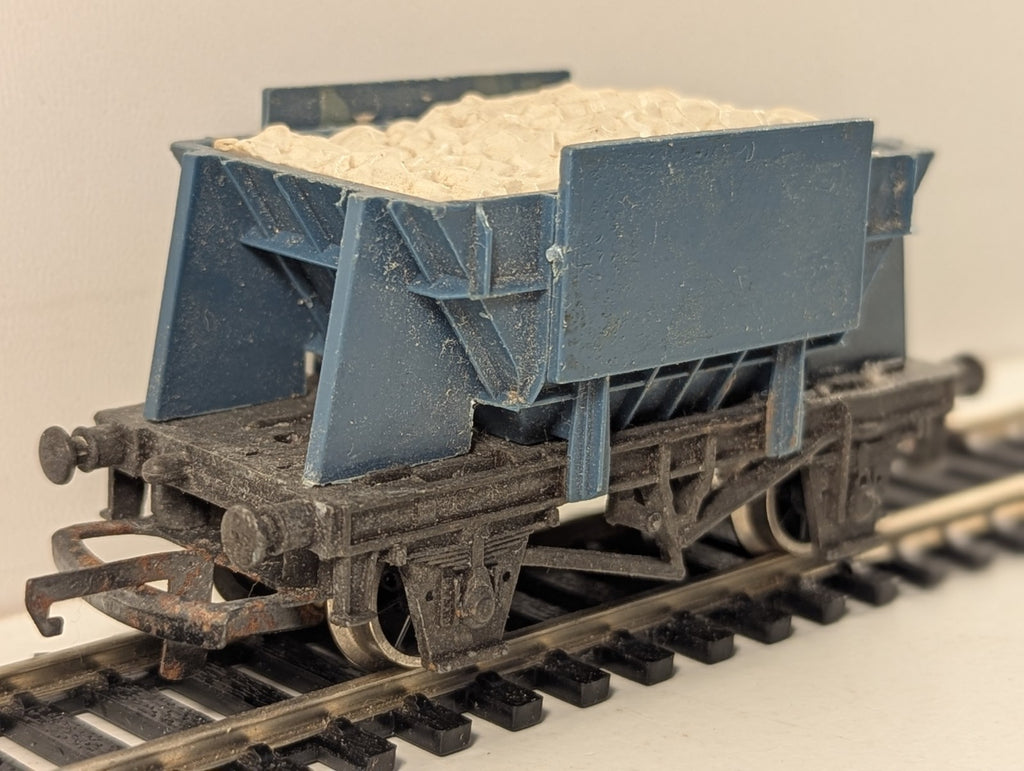 Wrenn 21 Ton Hopper Wagon OO Gauge - Missing Decals