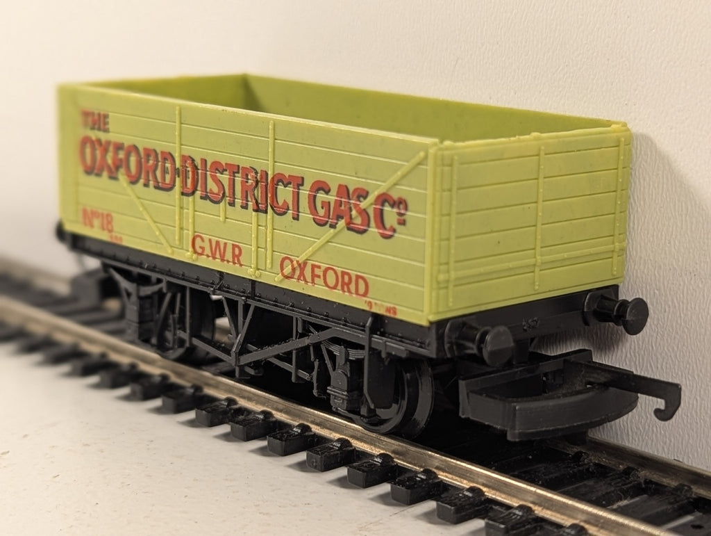 Lima OO Gauge Oxford District Gas Co No 18 5-Plank Wagon