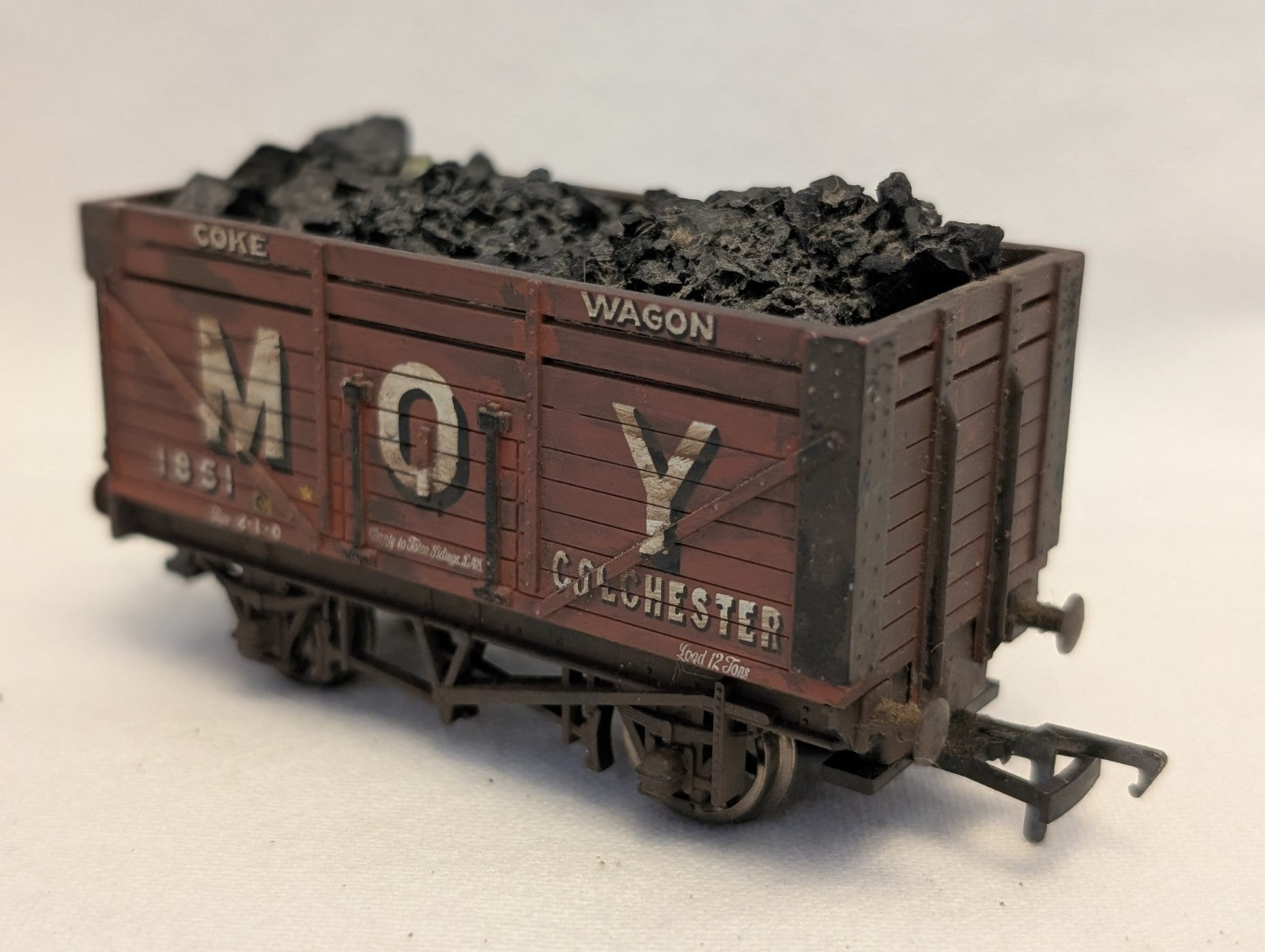 Mainline OO Gauge Moy Colchester 12 Ton Coke Wagon Goods Wagon 1851