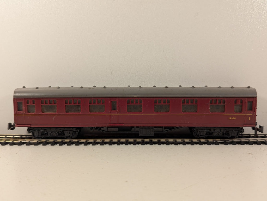 Jouef HO Gauge BR First Class Corridor Coach Passenger Coach 15100 BR Maroon