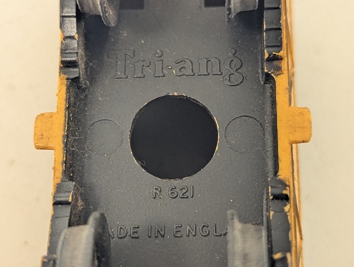 Tri-ang OO Gauge L&MR Coach 'Experience' Passenger Coach L&MR Yellow and Black