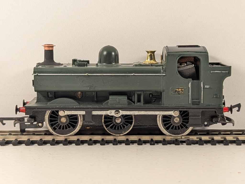 Tri-ang Hornby R300A GWR Class 57xx Pannier Tank Locomotive