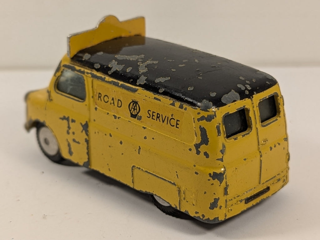 Corgi Toys 408 Bedford AA Road Service Van 1:43 Scale