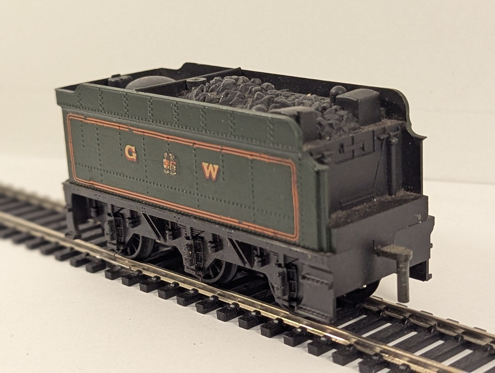 Tri-ang OO Gauge GWR 6-Wheel Tender GWR Green