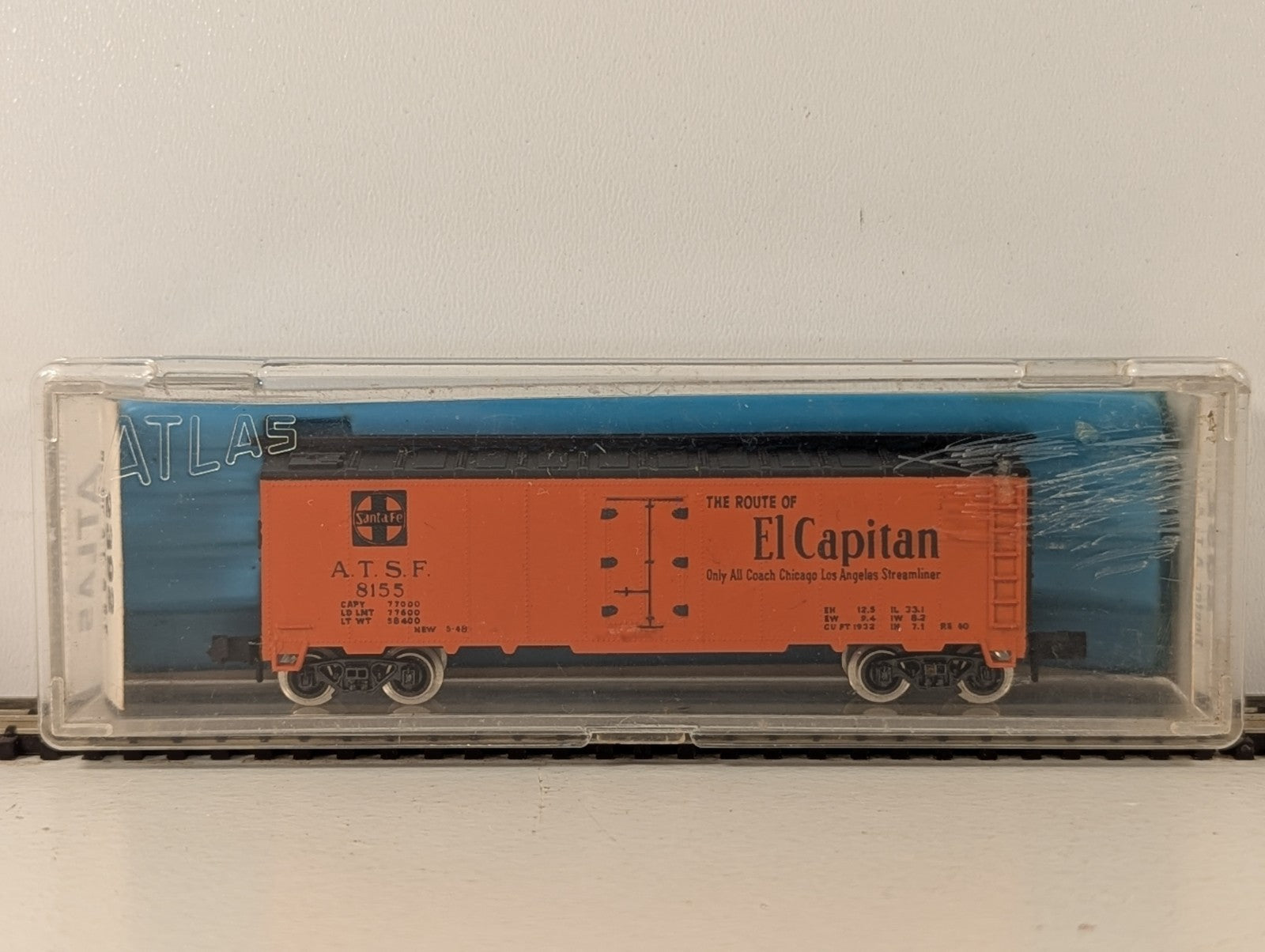 Atlas 2392 N Gauge Orange Reefer Car - Boxed