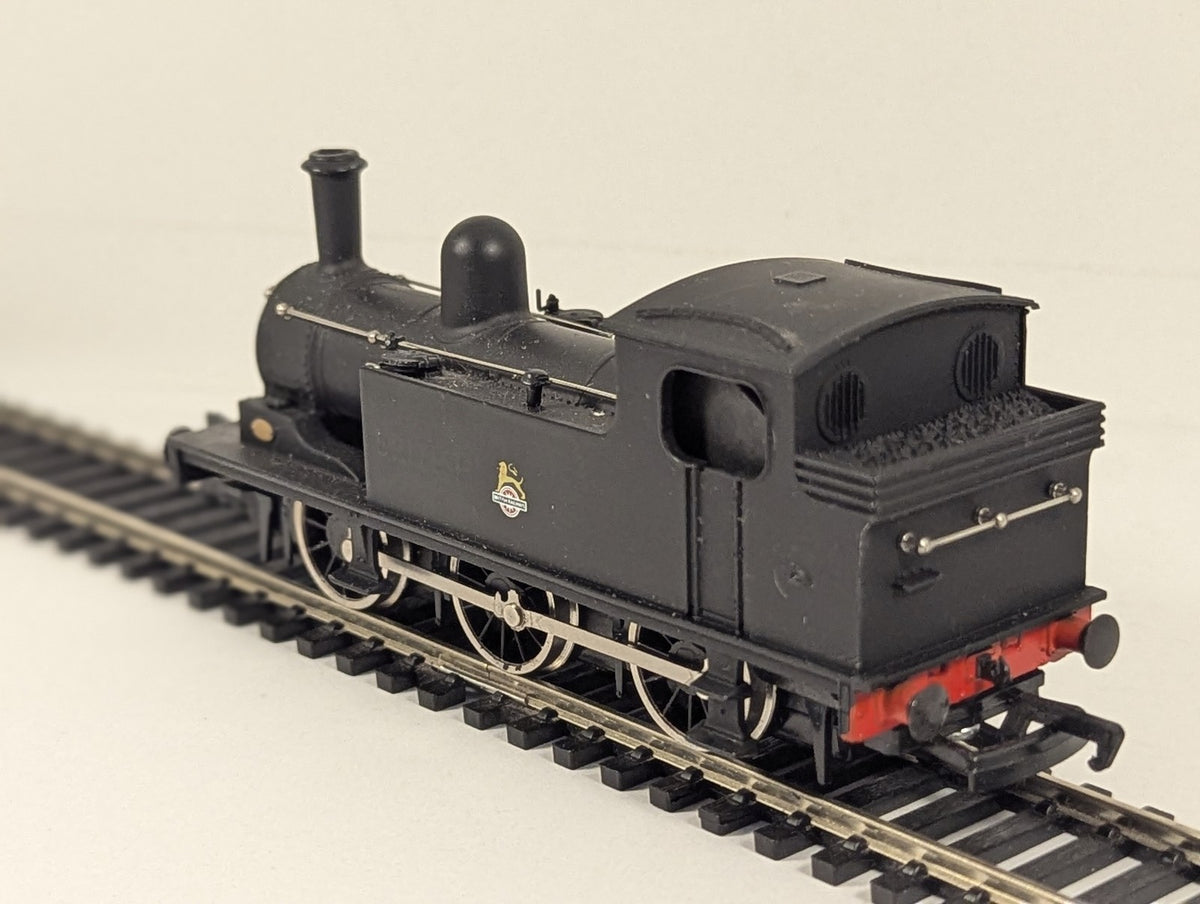 Mainline OO Gauge Class J72 0-6-0T Locomotive 68745 BR Black (Early Emblem)