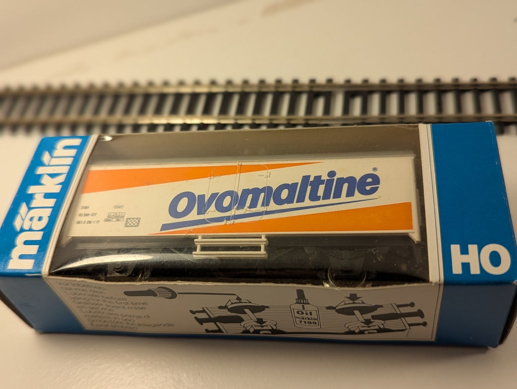 Märklin 4428 H0 Closed Freight Car ‘Ovomaltine’ – DB