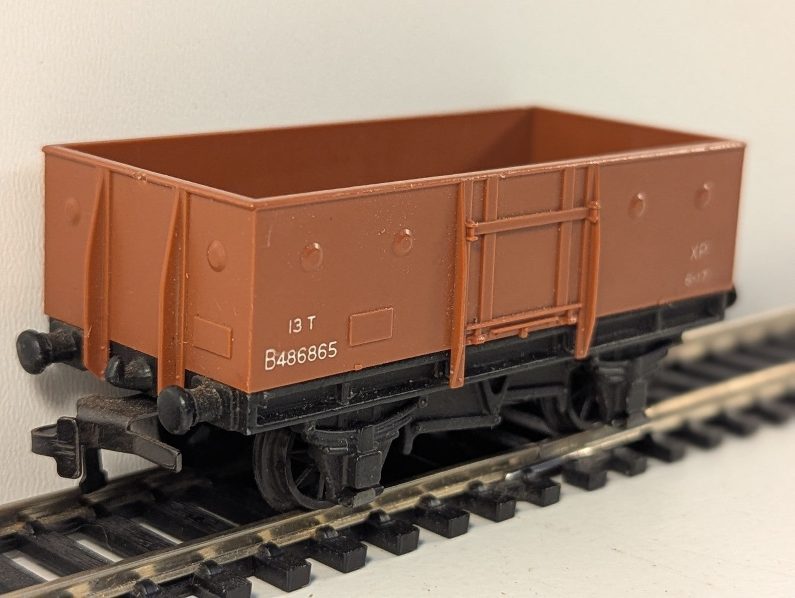 Hornby Dublo 4640 OO Gauge 13 Ton Mineral Wagon BR Bauxite