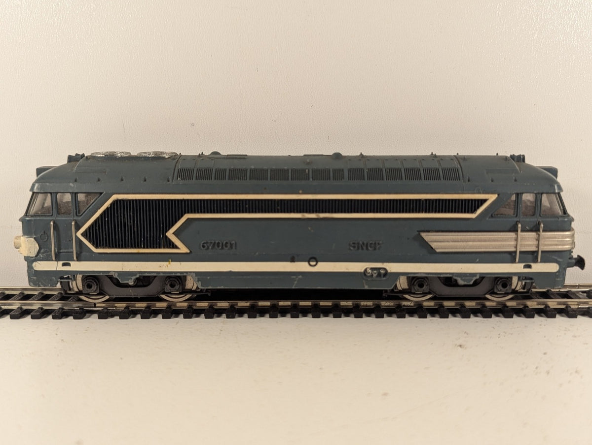 Jouef HO Gauge SNCF Class BB 67000 Diesel Locomotive 67001 SNCF Blue Non-Runner