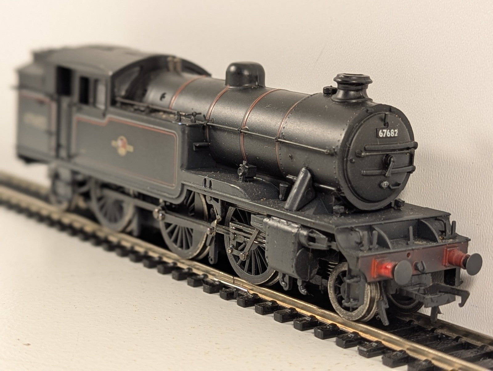 Bachmann Branchline OO Gauge Class V3 2-6-2T 67682 BR Black Weathered