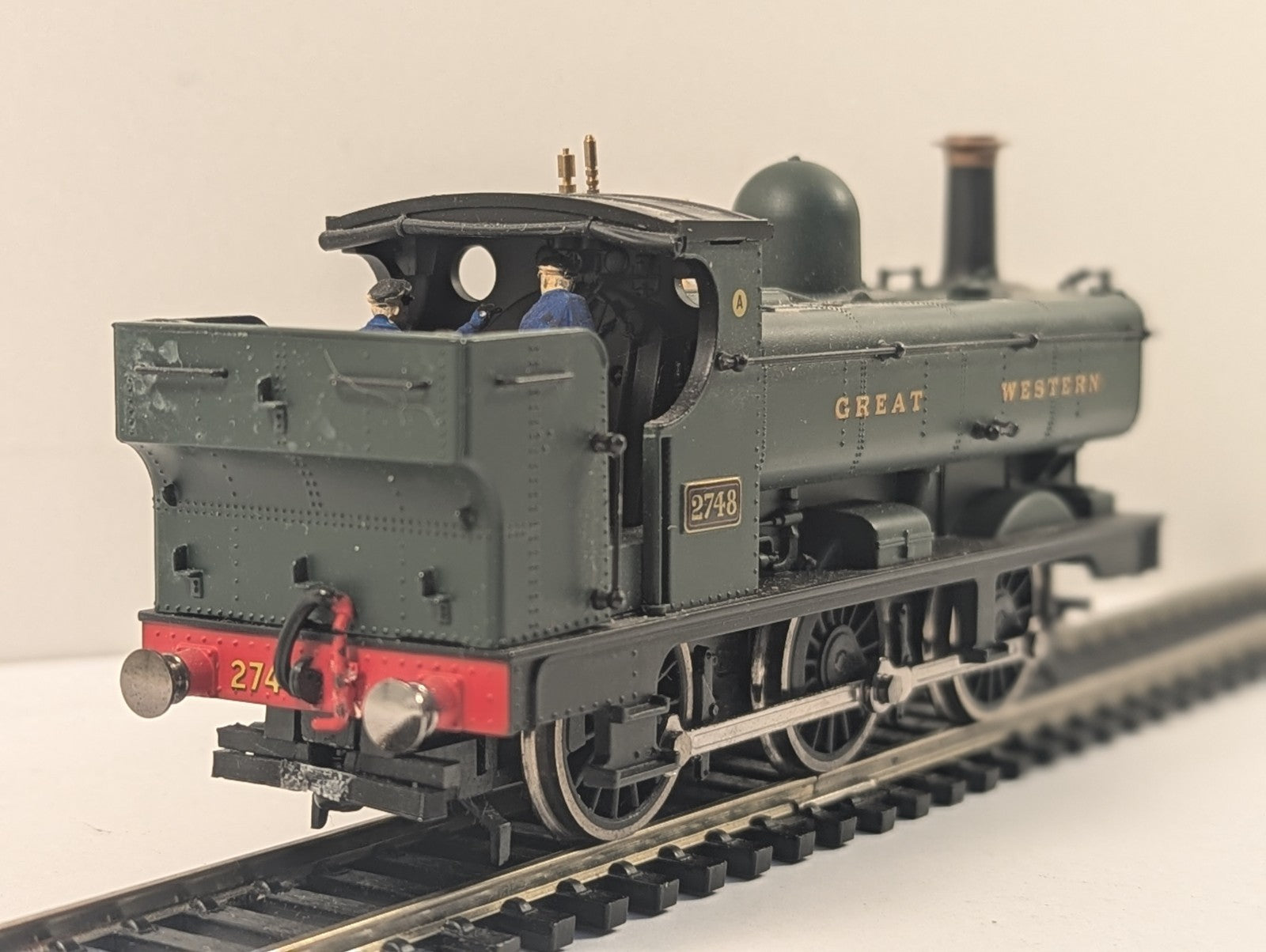 Hornby OO Gauge GWR Class 2721 0-6-0 Pannier Tank - Missing Couplings