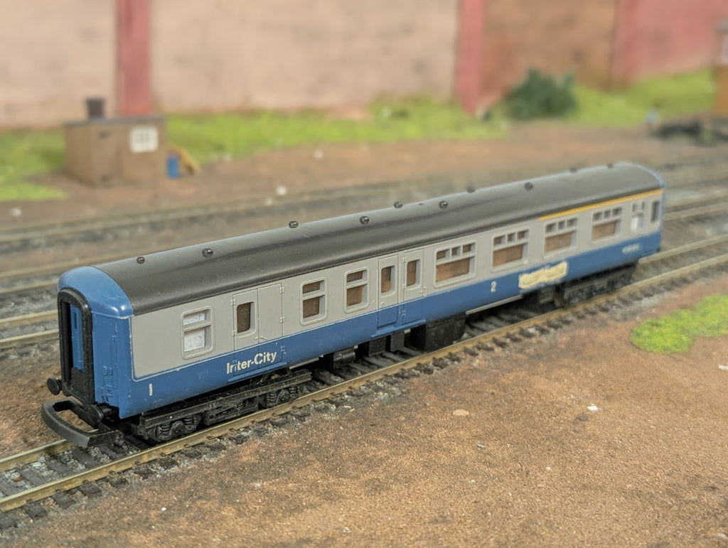 Lima HO Gauge British Rail Open Coach Blue & Grey Inter-City