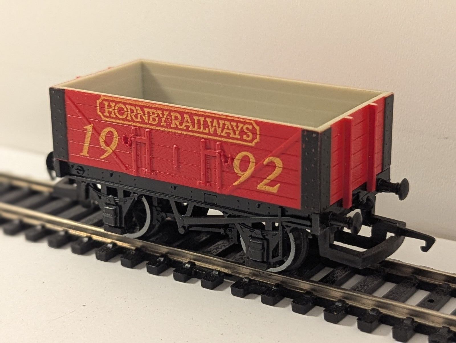 Hornby R.011 OO Gauge 'Hornby 1992' Open Wagon