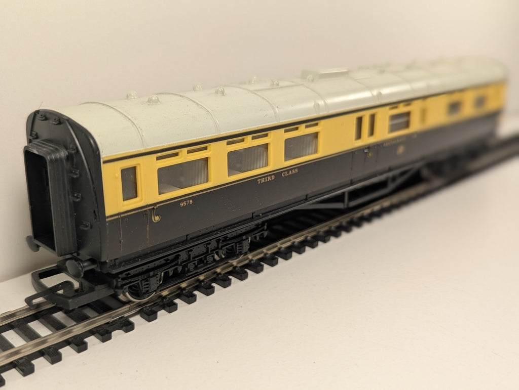Hornby OO Gauge GWR Collett Restaurant Car No. 9578