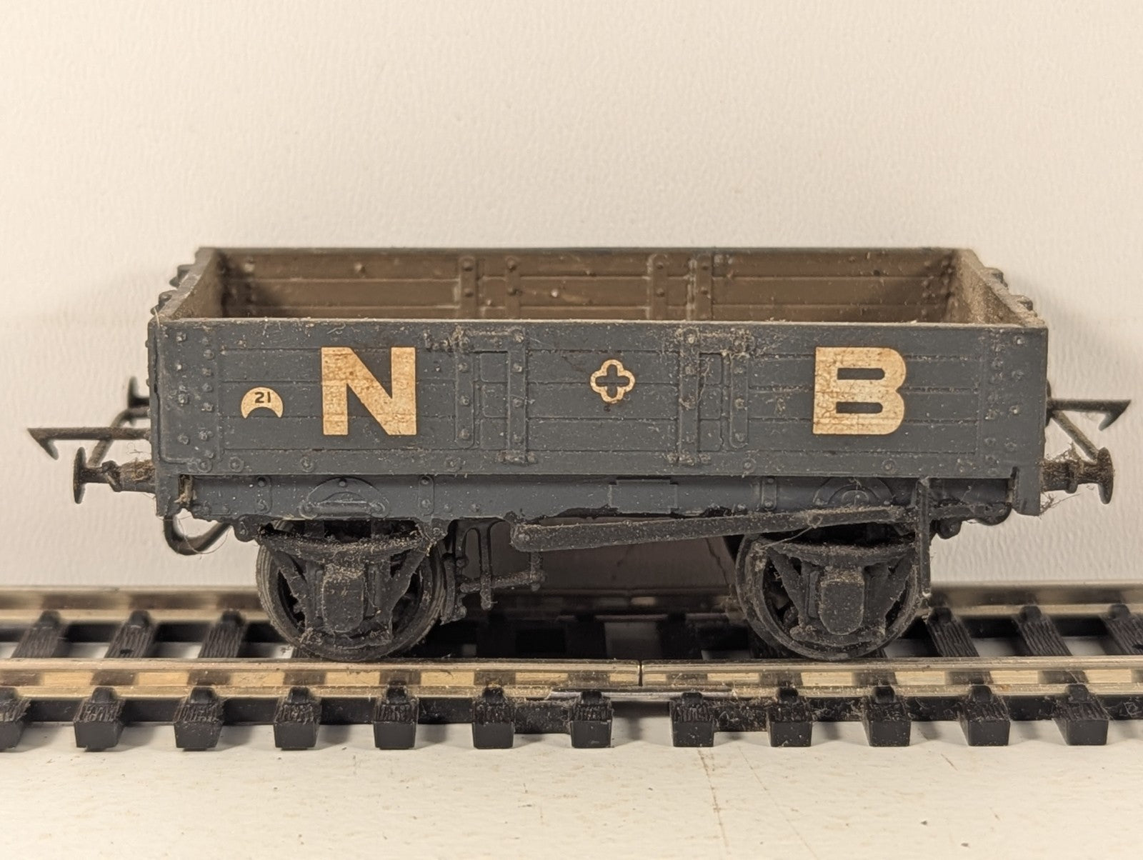 Peco OO Gauge North British Railway 7-Plank Open Wagon Goods Wagon