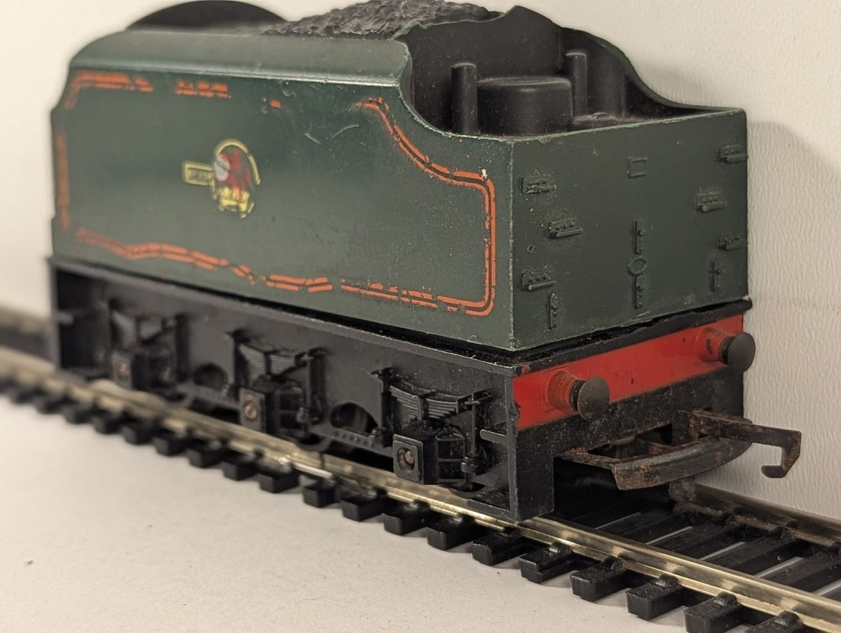 Tri-ang OO Gauge BR 6-Wheel Tender BR Green R30/R31