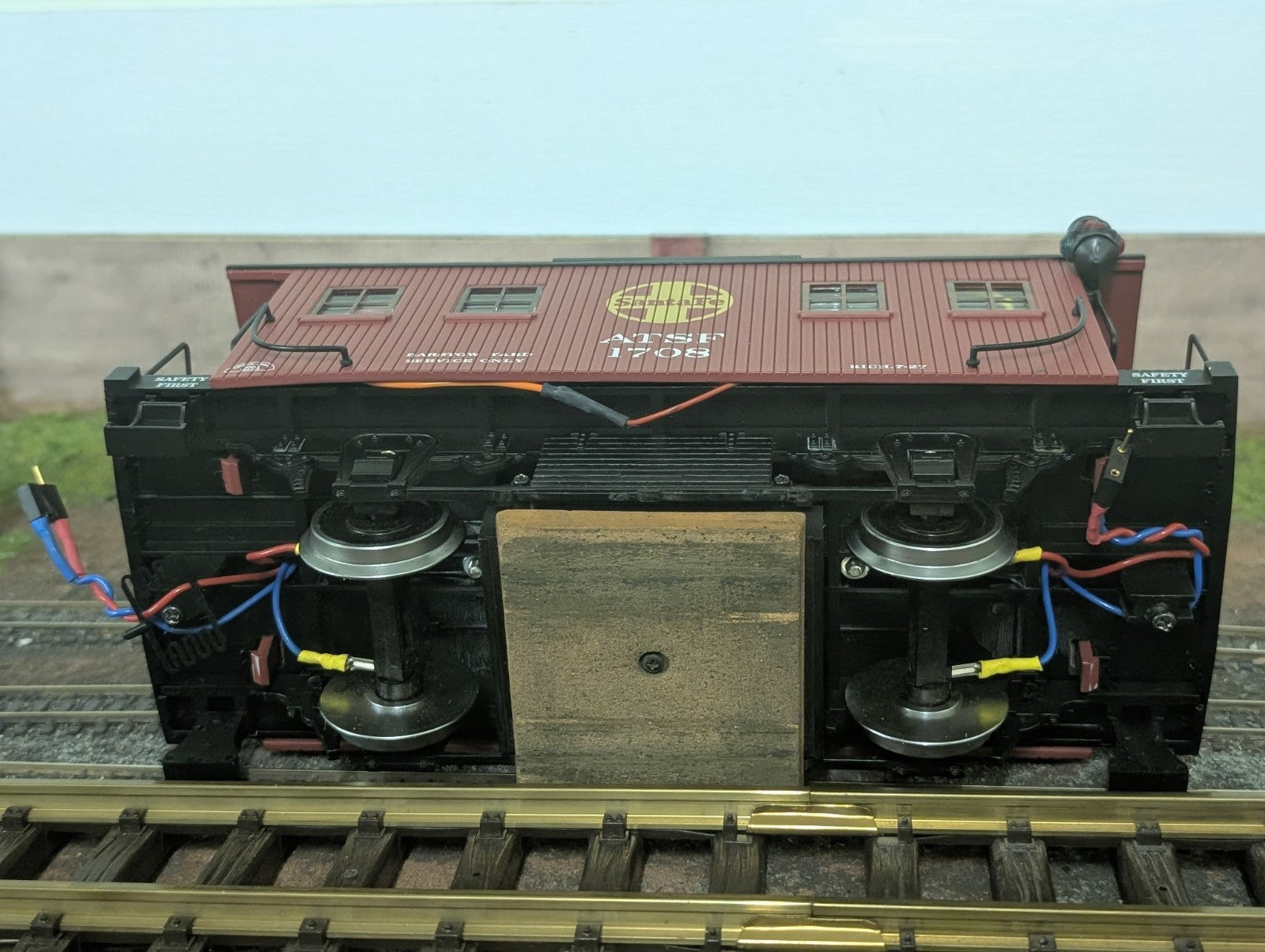 Aristo Craft G Scale Atchison Topeka & Santa Fe Track Cleaning # 1708 Caboose