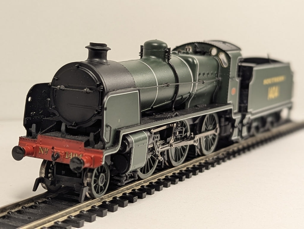 Bachmann OO Gauge N Class 1404 Southern w/ Smoke Deflectors Slope Tender