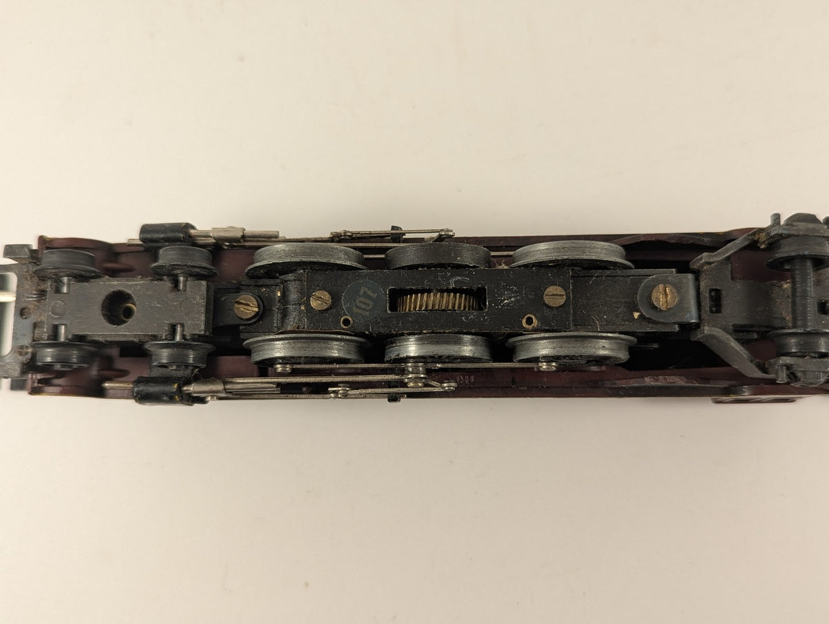 Tri-ang OO Gauge Class 8P 4-6-2 'The Princess Royal' Steam Locomotive 46200