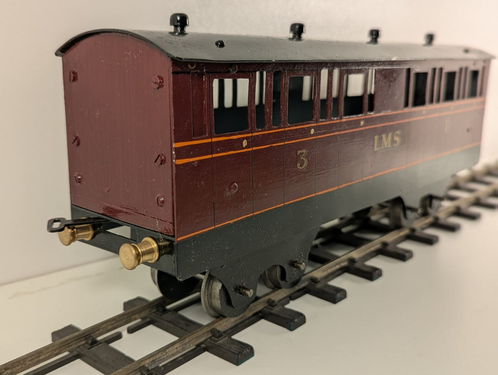 Metal Kitbuilt O Gauge LMS 1st / 3rd Composite Coach