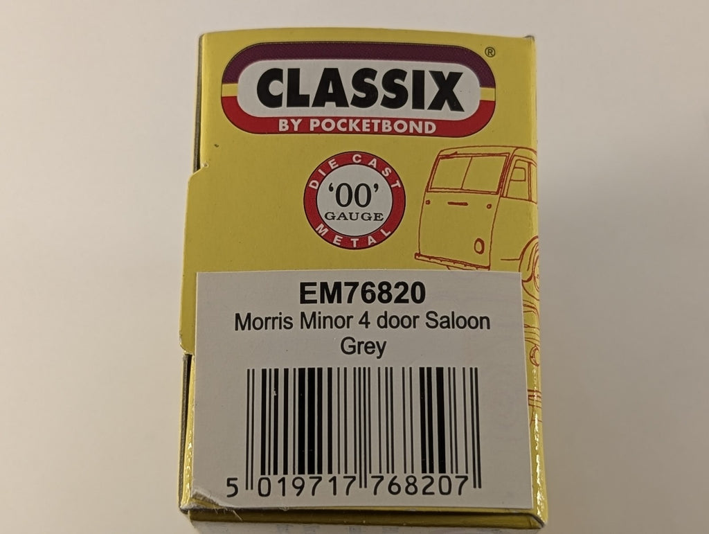Classix 1:76 Scale / OO Gauge Morris Minor 4-Door Saloon Road Vehicle Grey