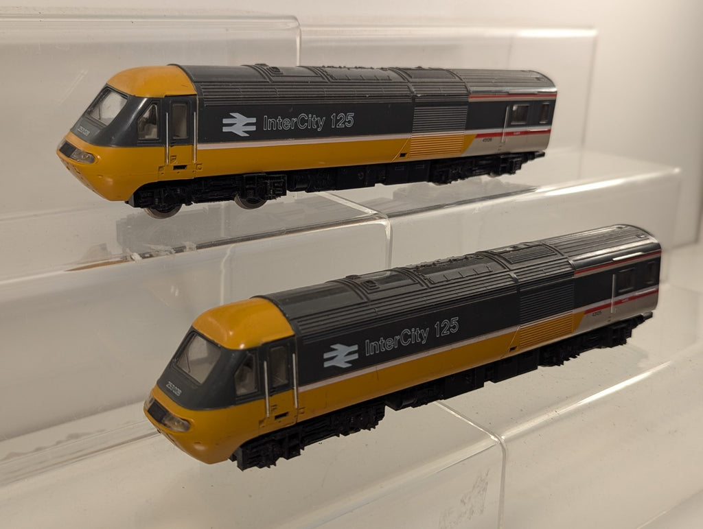 Hornby BR Class 43 HST Power Cars BR Livery Motor & Dummy