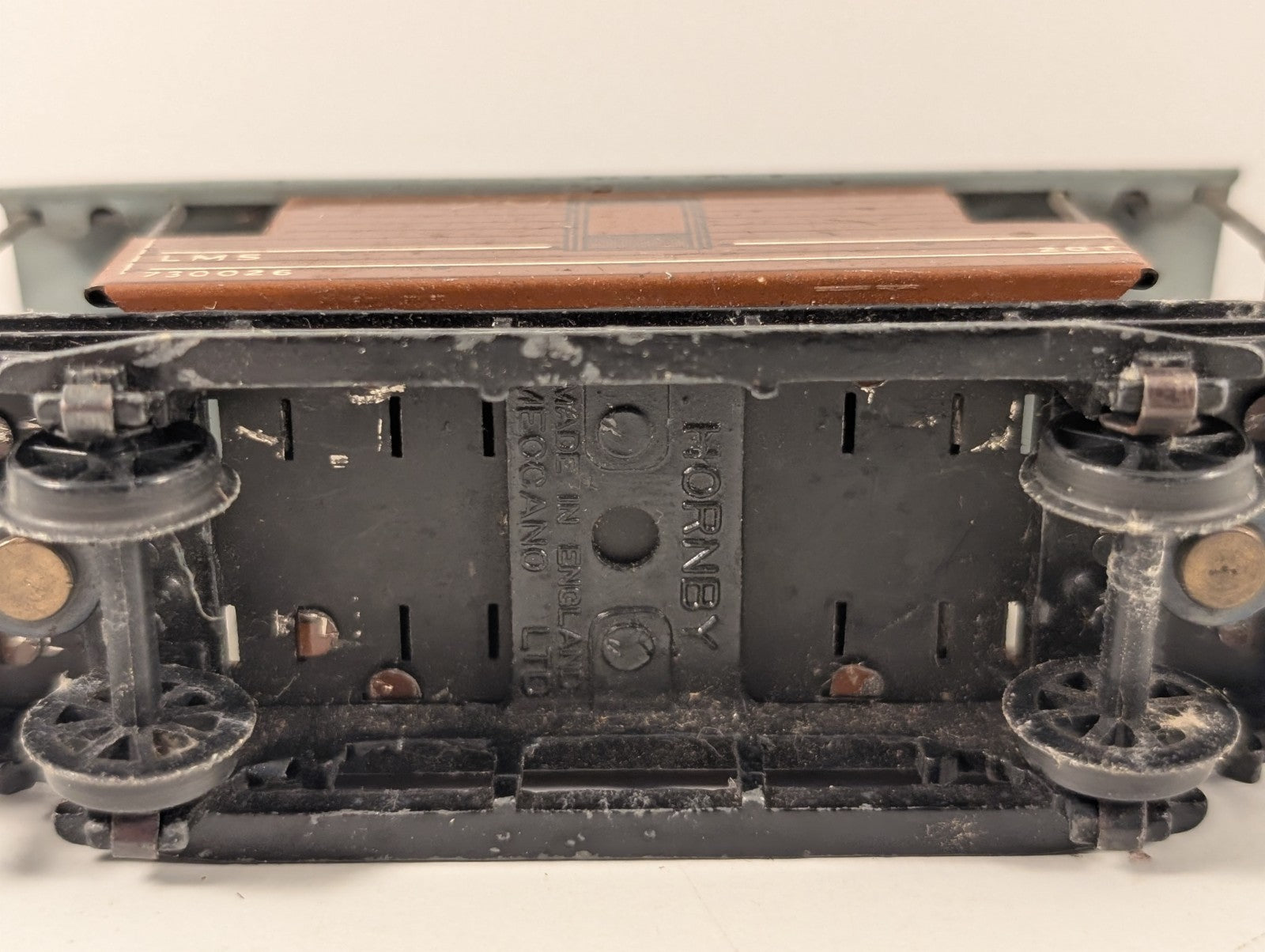 Hornby OO Gauge LMS 20 Ton Brake Van